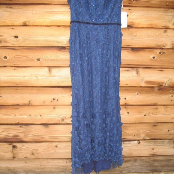 MAC DUGGAL 67711 Navy Floral Applique Boat Neck Cap Sleeve Gown - Picture 8 of 12